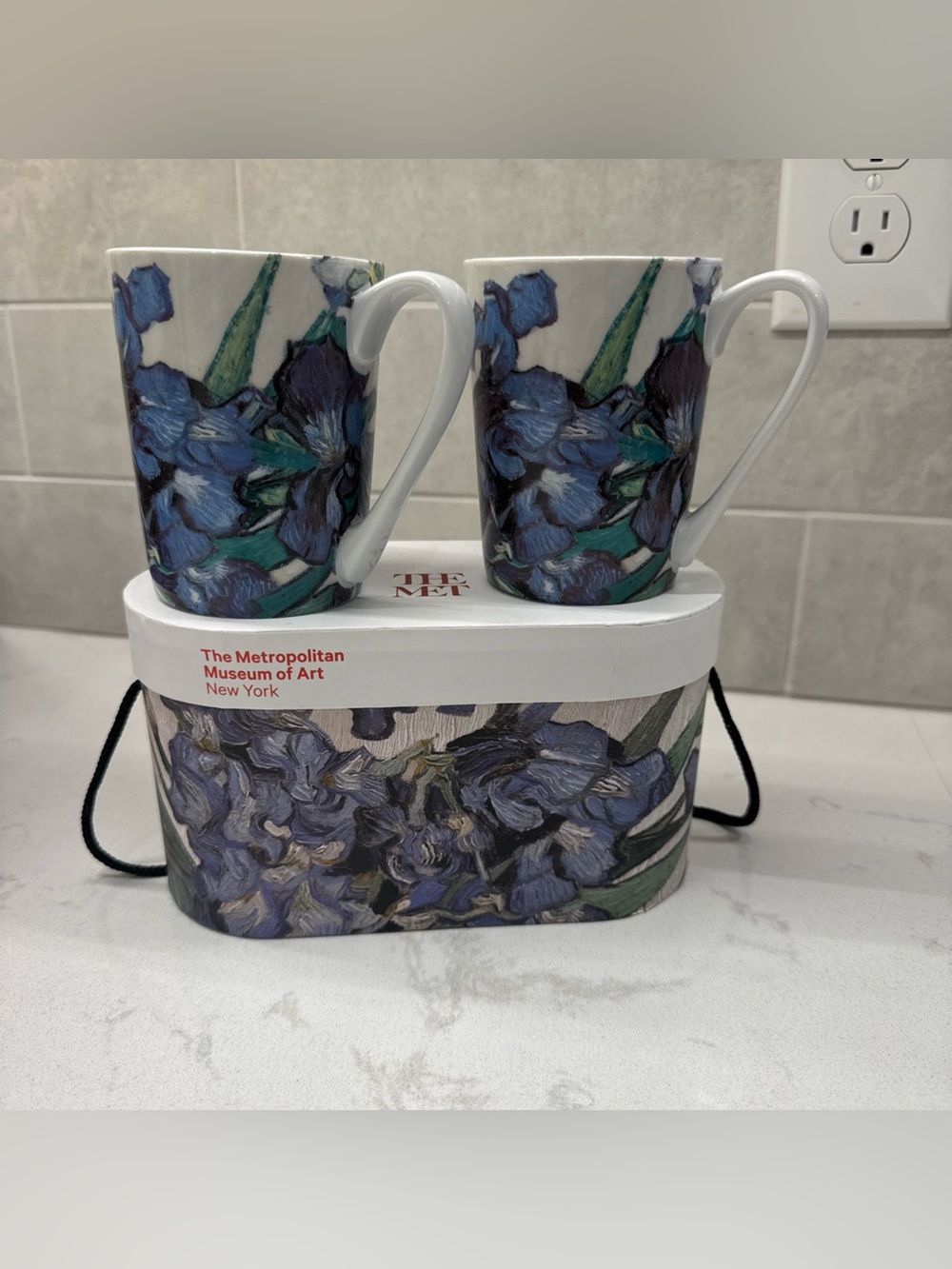 Metropolitan Museum of Art Floral Van Gogh Irises Porcelain Mugs - Blue in box